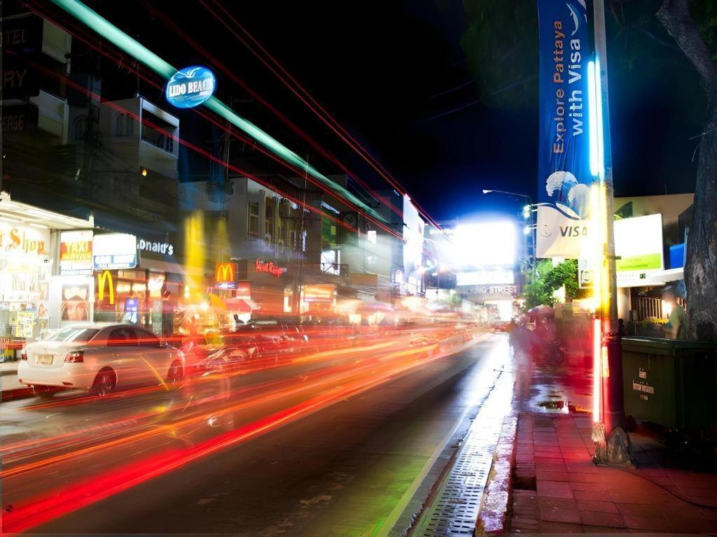 Lido Beach Hotel Pattaya Bagian luar foto