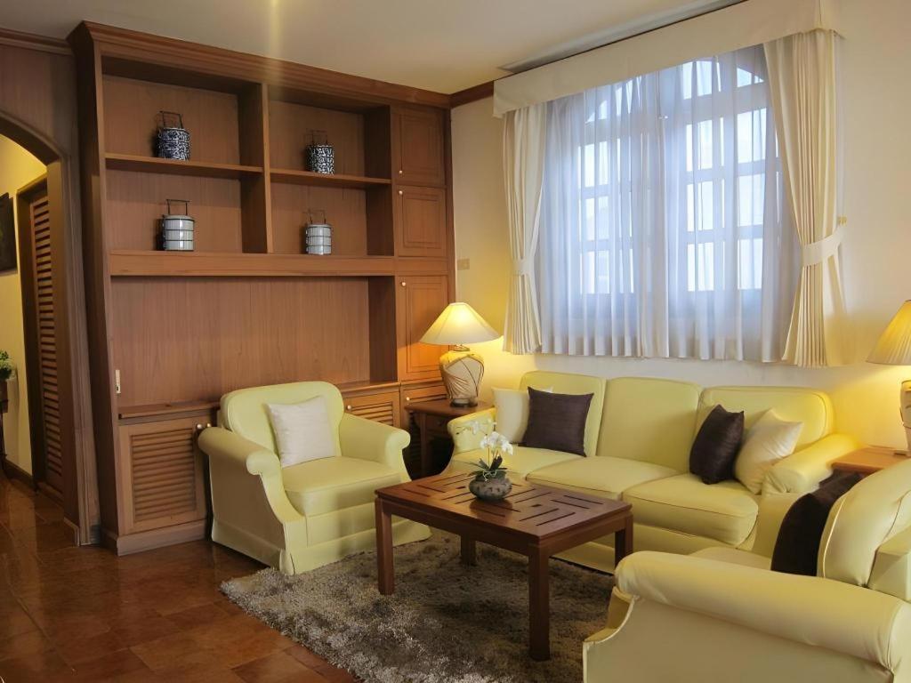 Lido Beach Hotel Pattaya Bagian luar foto